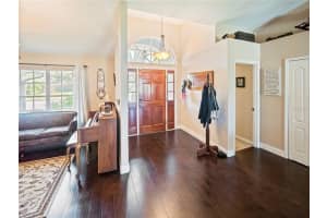 517 Wilmington Cir, Oviedo, FL 32765, Sold 11/14/22