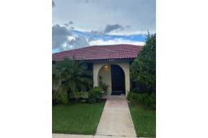 475 Hunter Cir, Kissimmee, FL 34758, Sold 04/27/23