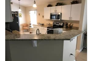 122 PINE ISLE DR, SANFORD, FL 32773 Sold 09/09/22
