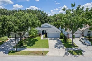 611 HORSEMAN DR, OVIEDO, FL 32765 Sold 09/13/22