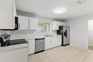 8574 Wichita Pl, Orlando, FL 32827, Sold 09/19/22