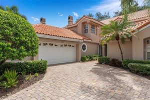 7427 SOMERSET SHORES CT, ORLANDO, FL 32819 Sold 09/07/22