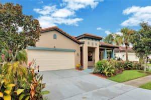 2948 CASABELLA DR, KISSIMMEE, FL 34744 Sold 11/28/22