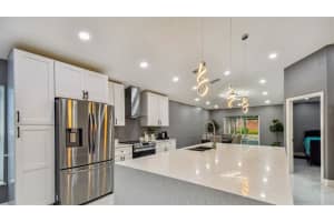 43 Justin Dr, Apopka, FL 32712, Sold 10/24/22