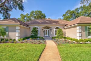 2472 WILLOW SPRINGS CT, APOPKA, FL 32712 Sold 10/27/22
