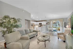 342 SAN MAURO DR, AUBURNDALE, FL 33823 Sold 09/30/22