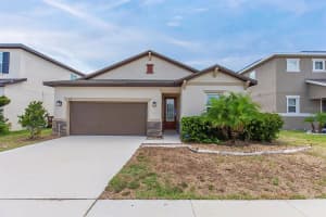 598 MEADOW POINTE DR, HAINES CITY, FL 33844 Sold 04/28/23
