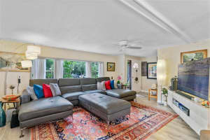 542 E Club Blvd, Lake Mary, FL 32746, Sold 09/23/22
