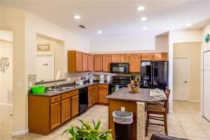 101 Las Fuentes Dr, Kissimmee, FL 34746, Sold 05/24/23