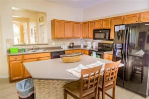 101 Las Fuentes Dr, Kissimmee, FL 34746, Sold 05/24/23