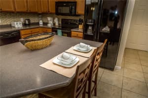 101 Las Fuentes Dr, Kissimmee, FL 34746, Sold 05/24/23