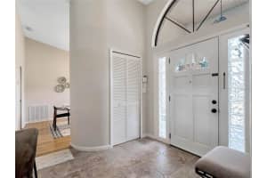 127 White Oak Cir, Maitland, FL 32751, Sold 10/07/22