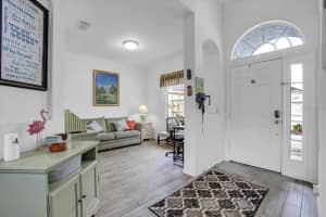 318 Montara Dr, Davenport, FL 33897, Sold 12/15/22