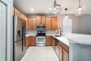 7124 50TH AVENUE CIRCLE, PALMETTO, FL 34221 Sold 09/14/23