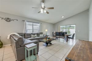 10312 Woodstream Ct, Orlando, FL 32825, Sold 09/16/22