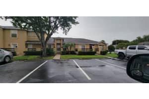 3291 Sandy Shore Ln, Kissimmee, FL 34743, Sold 03/31/23