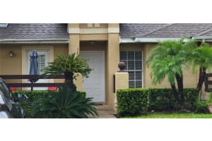 3272 Sandy Shore Ln, Kissimmee, FL 34743, Sold 10/31/22