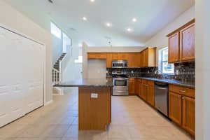 107 SHIRE CT, SANFORD, FL 32773 Sold 09/23/22