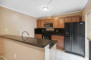 5252 MIDDLE CT #103, ORLANDO, FL 32811 Sold 11/14/22