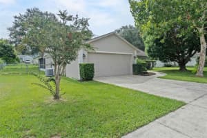 1142 Arbor Hill Cir, Minneola, FL 34715, Sold 09/27/22