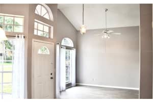 142 TITAN DR, DAVENPORT, FL 33837 Sold 09/27/22