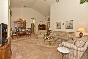 756 Powderhorn Cir, Lake Mary, FL 32746, Sold 09/09/22