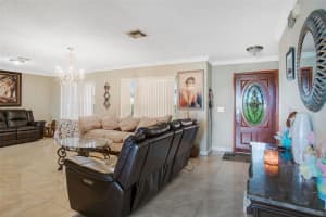 1924 KNOLLCREST DR, CLERMONT, FL 34711 Sold 09/26/22