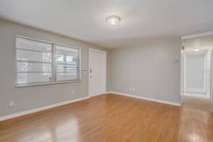 1324 MEADOWBROOK ST, KISSIMMEE, FL 34744 Sold 02/24/23