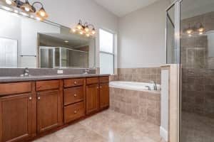1141 STONEY CREEK BLVD, LAKELAND, FL 33811 Sold 03/23/23