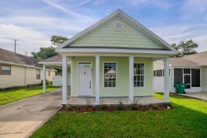 6511 VICTORIAN WAY, ZEPHYRHILLS, FL 33542 Sold 11/04/22