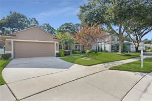 943 MOONLUSTER DR, CASSELBERRY, FL 32707 Sold 09/15/22