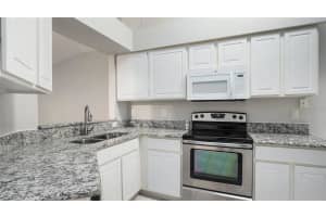 18151 SANDY POINTE DR, TAMPA, FL 33647 Sold 03/03/23