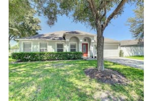 2 LAKEVIEW RESERVE BLVD, WINTER GARDEN, FL 34787 Sold 10/03/22