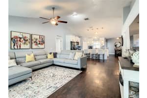 2 LAKEVIEW RESERVE BLVD, WINTER GARDEN, FL 34787 Sold 10/03/22