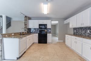 1202 Epson Oaks Way, Orlando, FL 32837, Sold 02/21/23