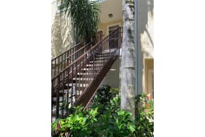 698 Seabrook Ct, Altamonte Springs, FL 32714, Sold 11/16/22