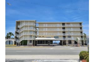 1233 S ATLANTIC AVE #2210, DAYTONA BEACH, FL 32118 Sold 11/28/22