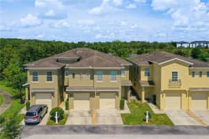 536 LAKE SHORE PKWY, DAVENPORT, FL 33896 Sold 12/29/22