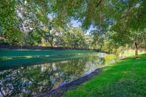 2158 PARK MAITLAND CT, MAITLAND, FL 32751 Sold 10/26/22