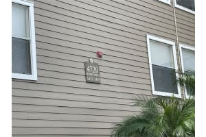 4720 Walden Cir, Orlando, FL 32811, Sold 09/15/22