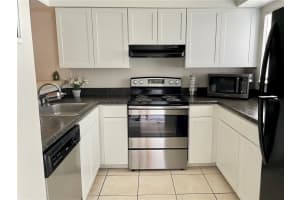 330 Scottsdale Square, Winter Park, FL 32792, Sold 10/25/22