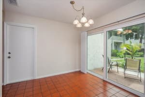 2770 Curry Ford Rd, Orlando, FL 32806, Sold 09/15/22