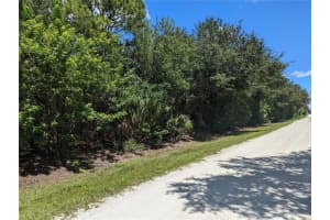 27288 ALOHA DR, PUNTA GORDA, FL 33955 - MLS#MFRO6053981