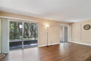 150 Wax Myrtle Woods Ct, Deltona, FL 32725, Sold 09/14/22