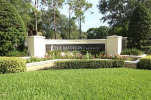 2652 ROBERT TRENT JONES DR #517, ORLANDO, FL 32835 Sold 04/17/23