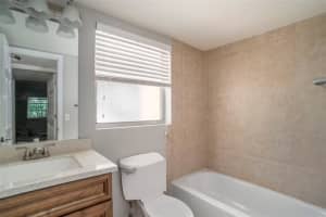 906 LA COSTA CIR #1, SARASOTA, FL 34237 Sold 05/26/23
