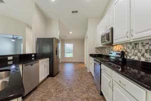 105 MAJESTIC GARDENS CT, WINTER HAVEN, FL 33880 Sold 03/29/23