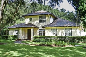 17109 Picketts Cove Rd, Orlando, FL 32820, Sold 09/30/22