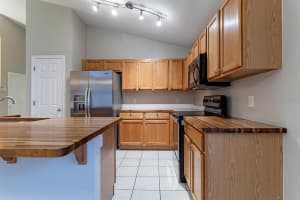 13520 Hawkeye Dr, Orlando, FL 32837, Sold 10/12/22