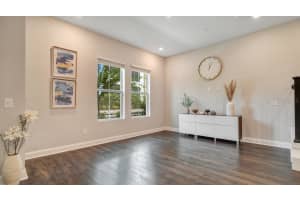 938 WILD DATE LN, LAKE MARY, FL 32746 Sold 10/07/22
